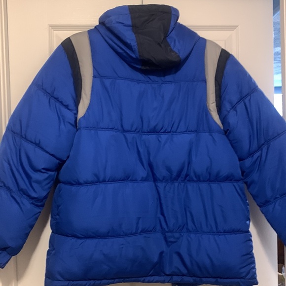 Old navy blue puffer boys XL - Picture 3 of 3